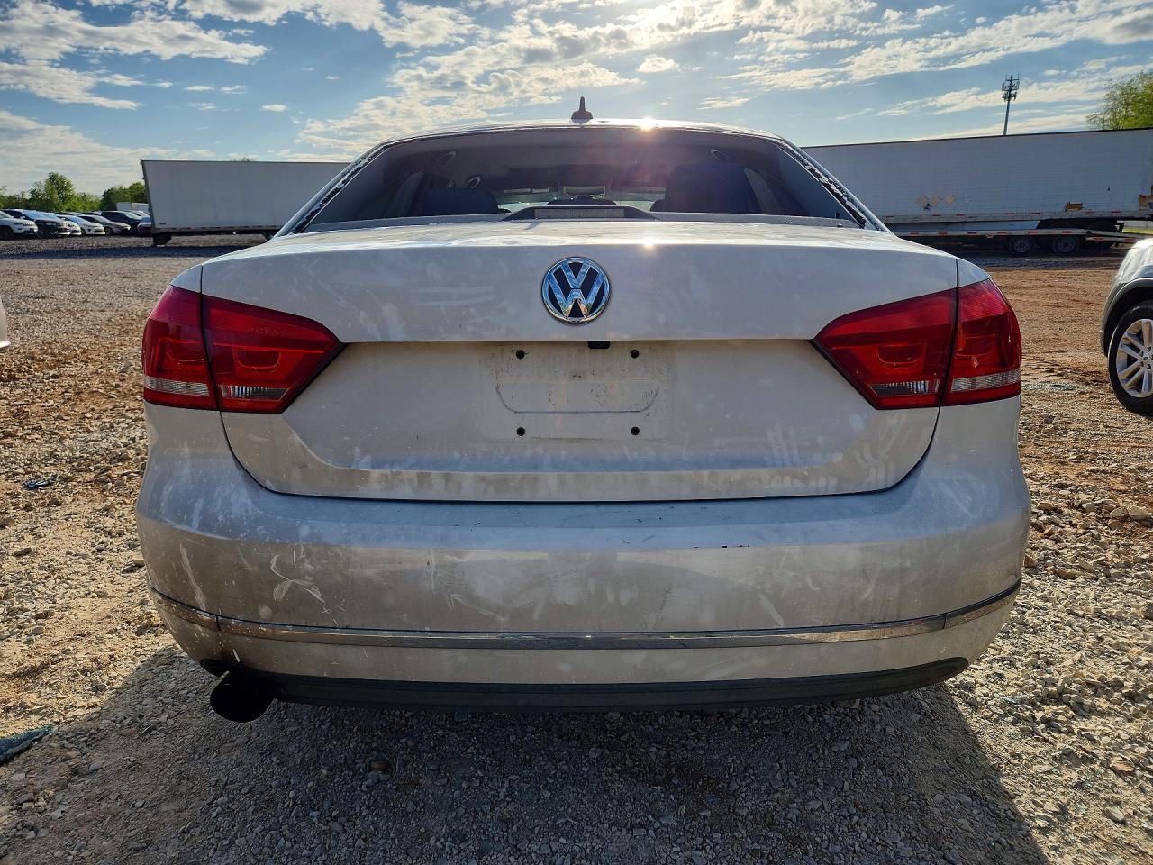 Volkswagen Passat Sel