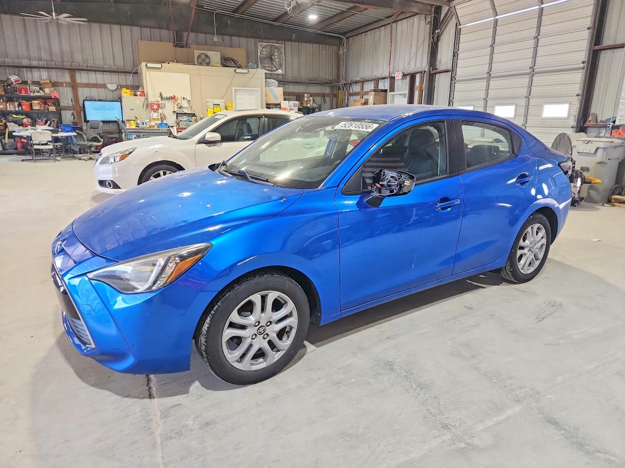 Salvage Toyota Yaris Image