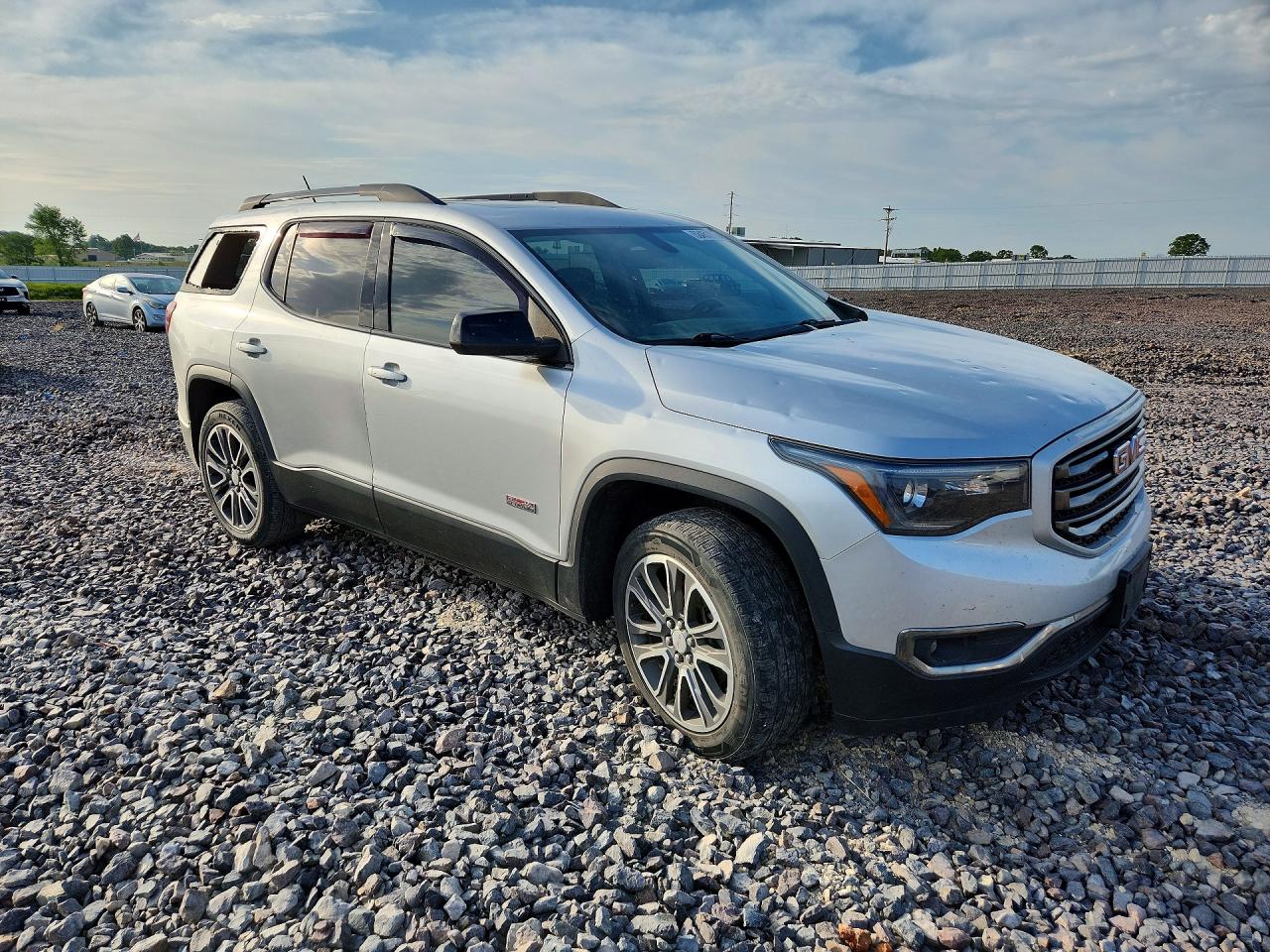 GMC Acadia