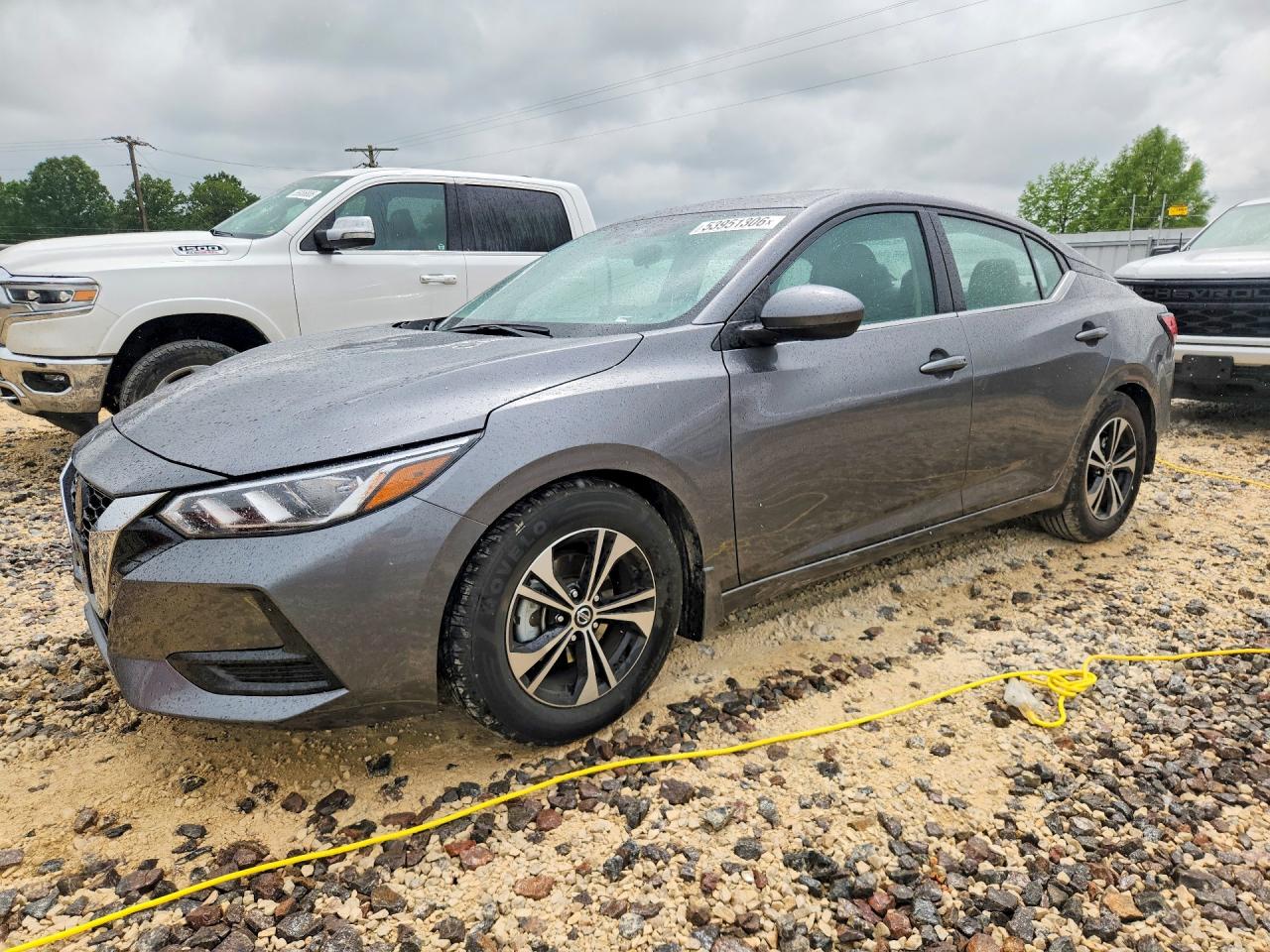 Salvage Nissan Sentra Image