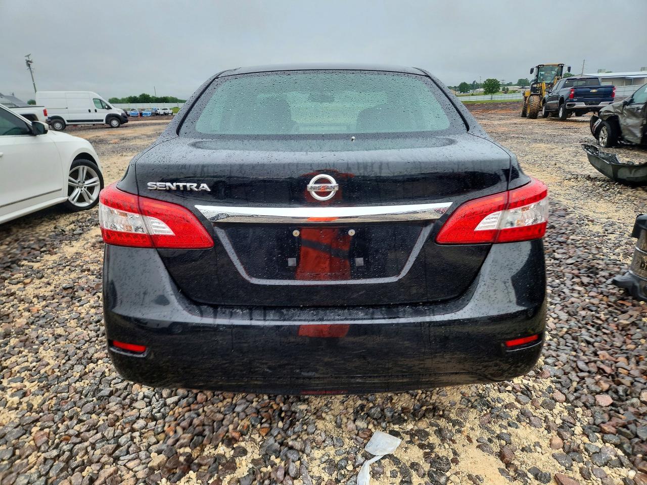 Nissan Sentra S