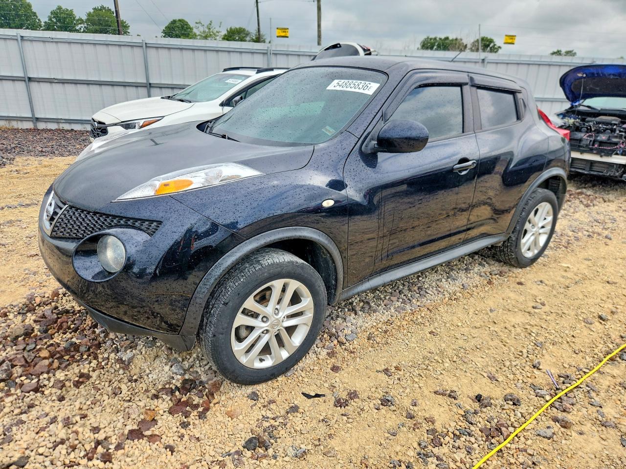 Salvage Nissan JUKE Image