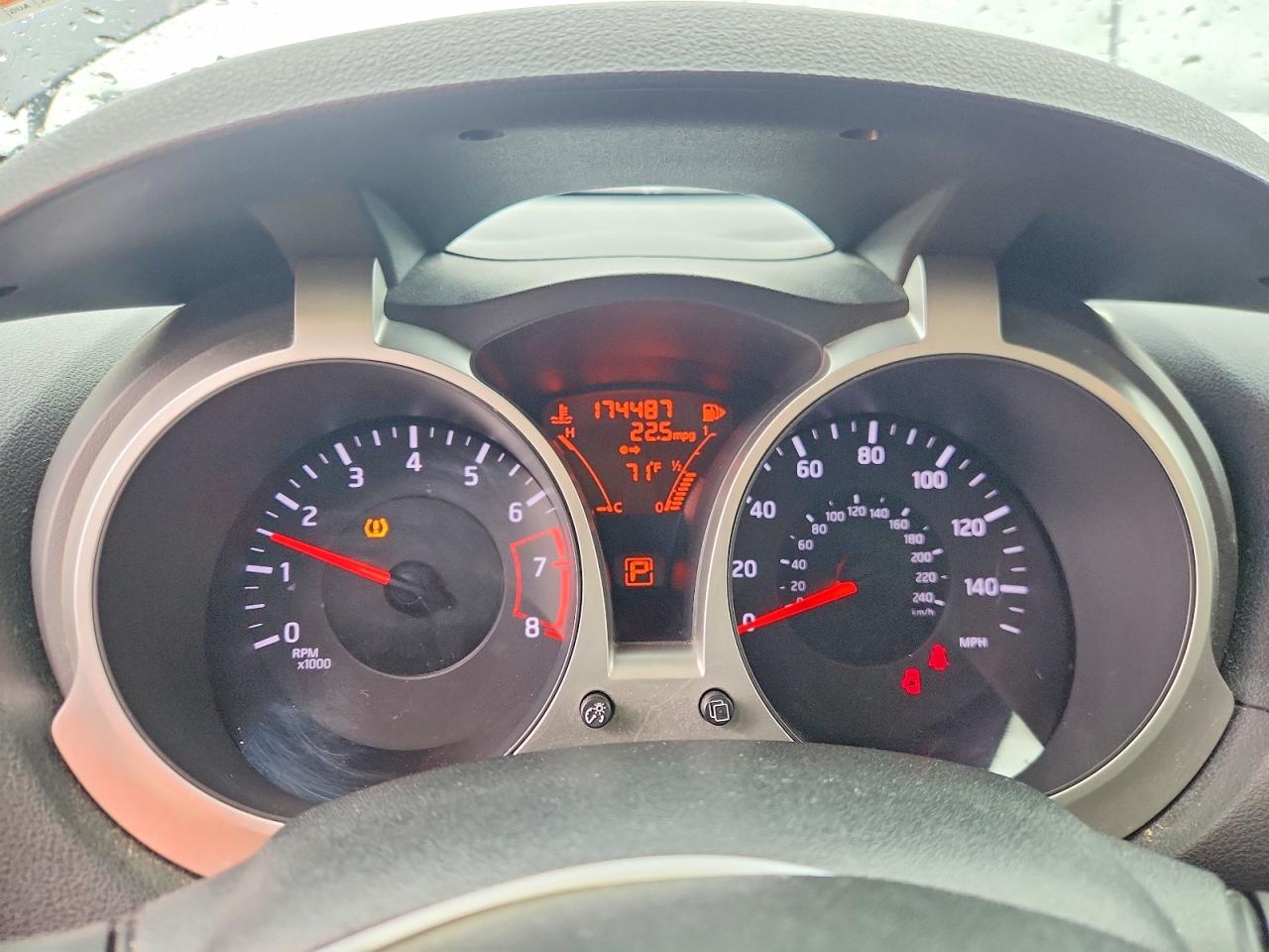 Nissan JUKE S