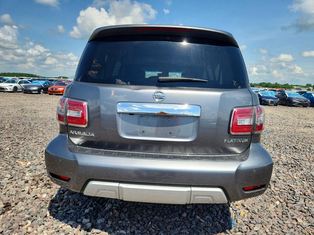 Nissan Armada Platinum