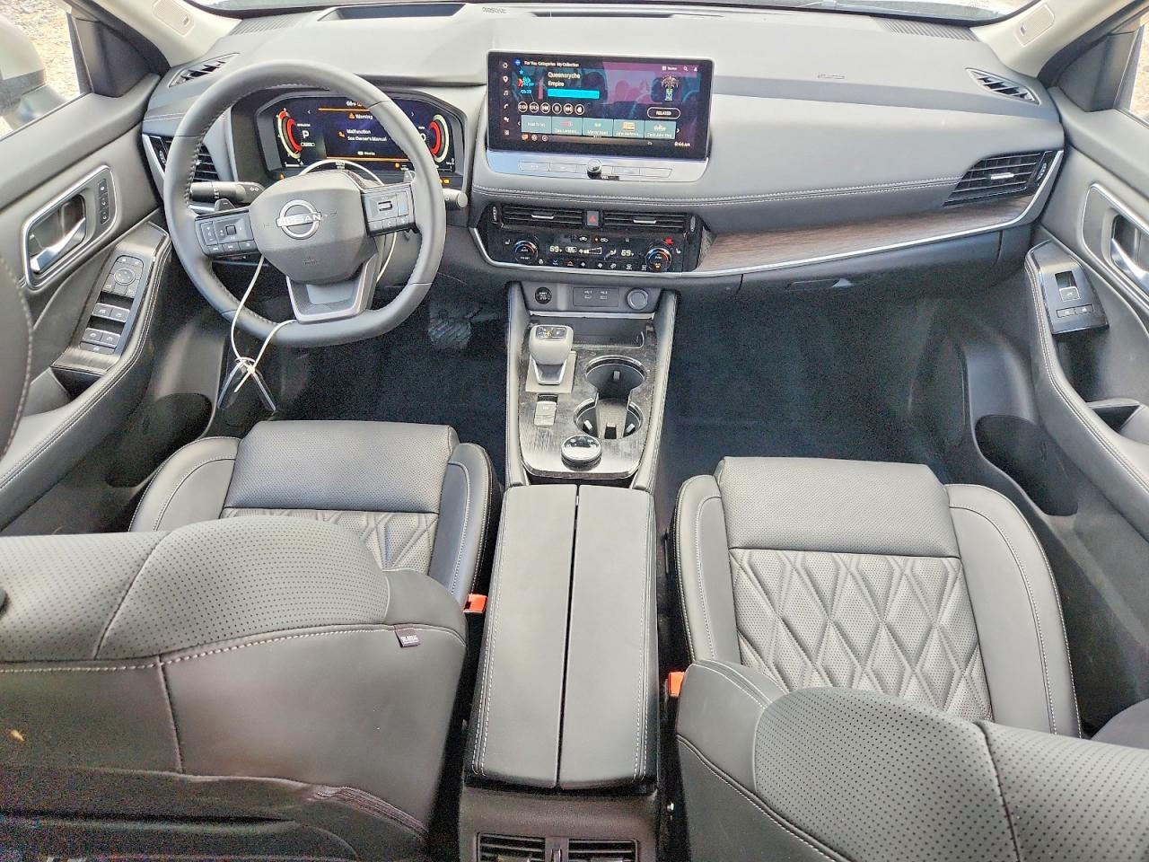 Nissan Rogue Platinum