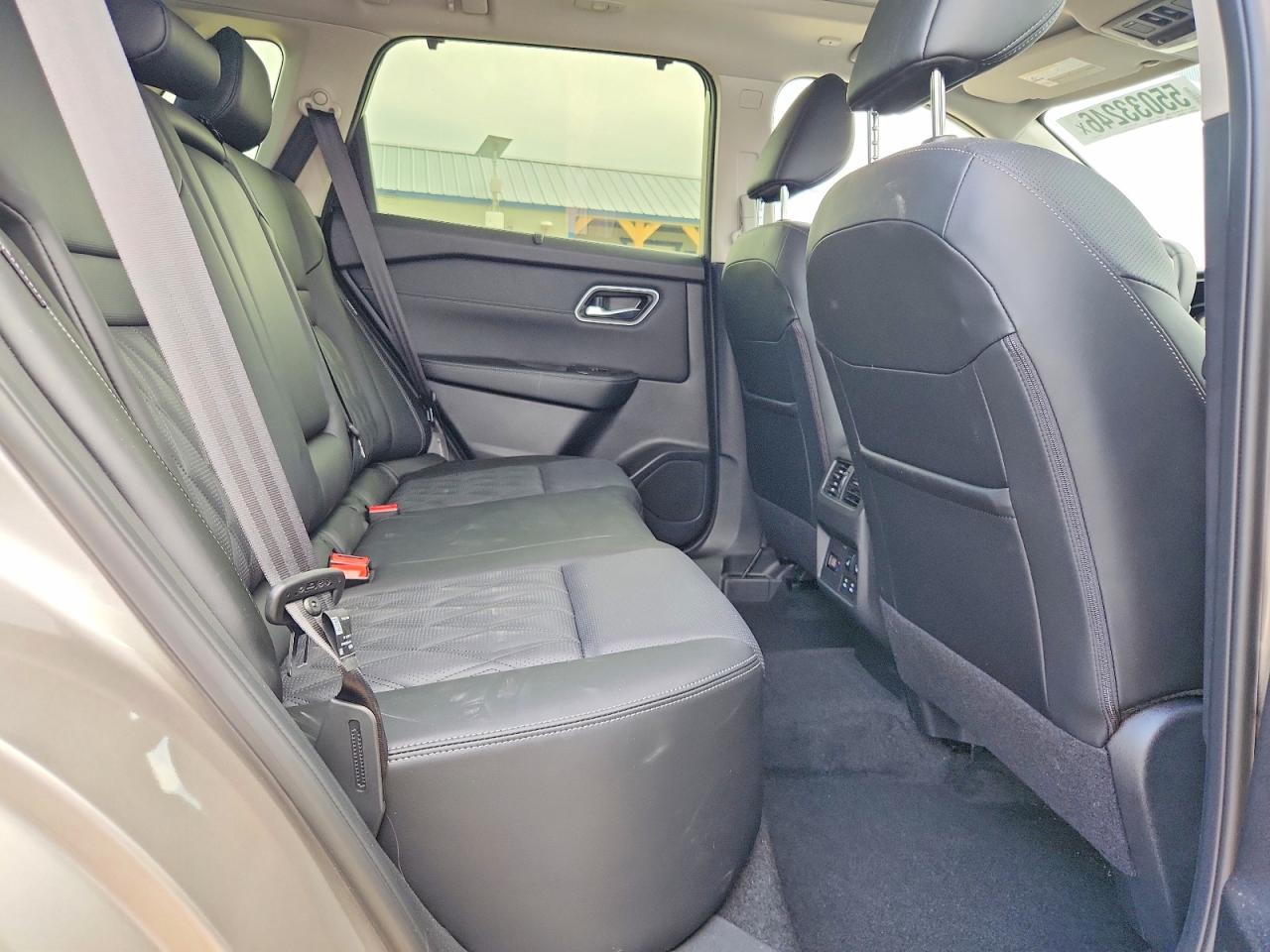 Nissan Rogue Platinum