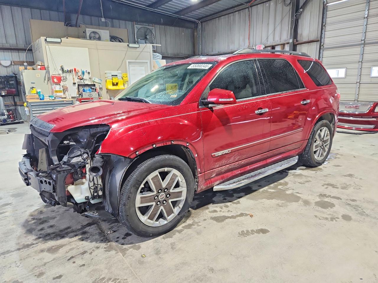 Salvage GMC Acadia Image