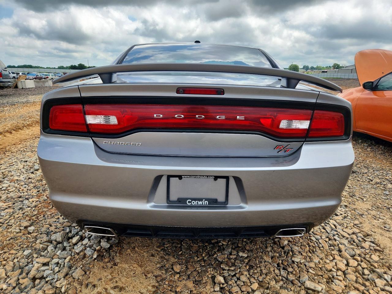 Dodge Charger R