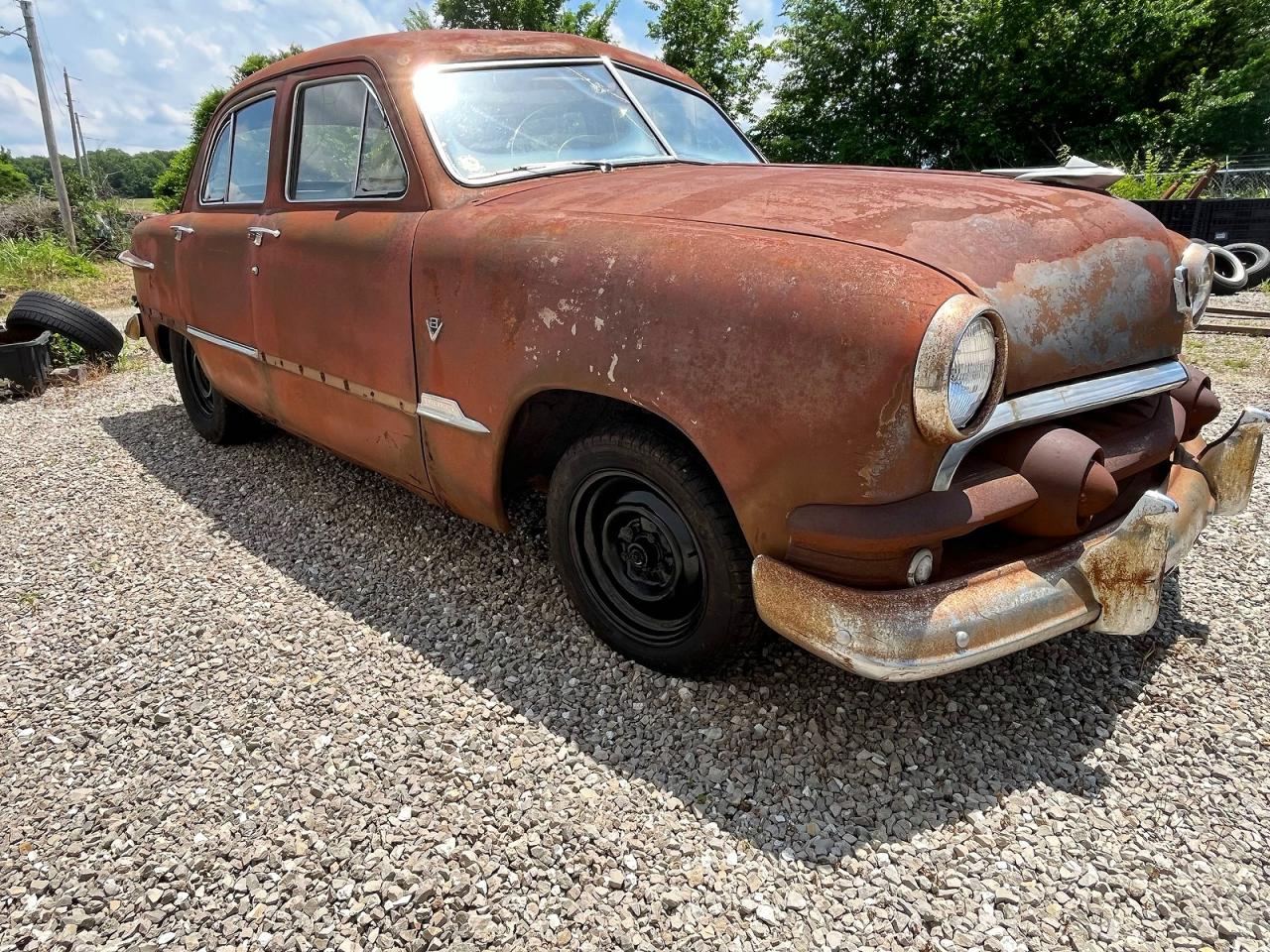 Salvage Ford Custom Image