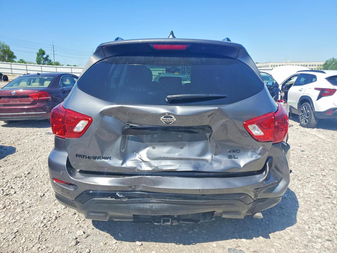 Nissan Pathfinder Sl