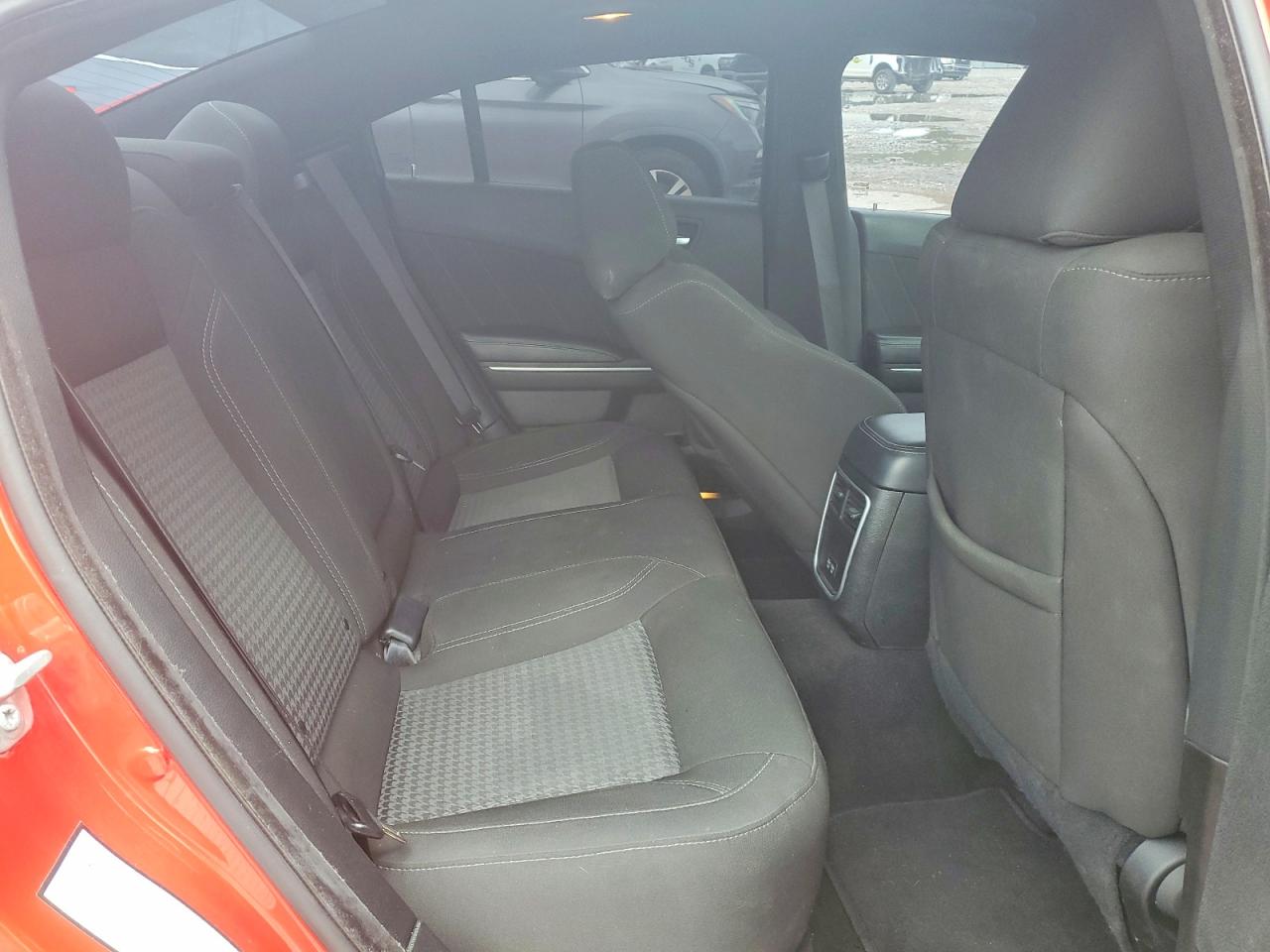 Dodge Charger Sxt