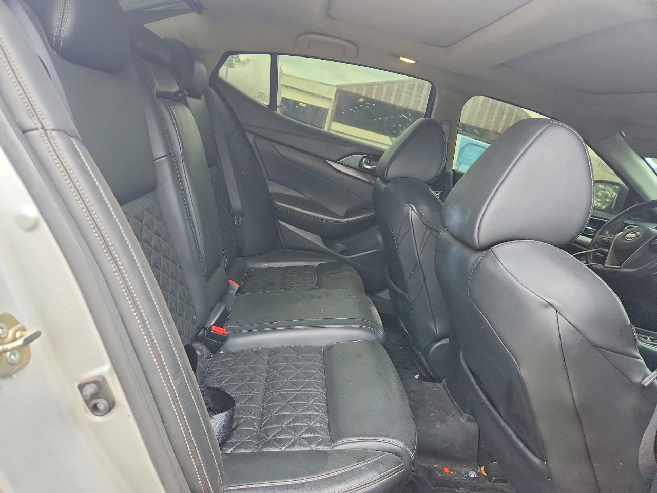 Nissan Maxima Platinum