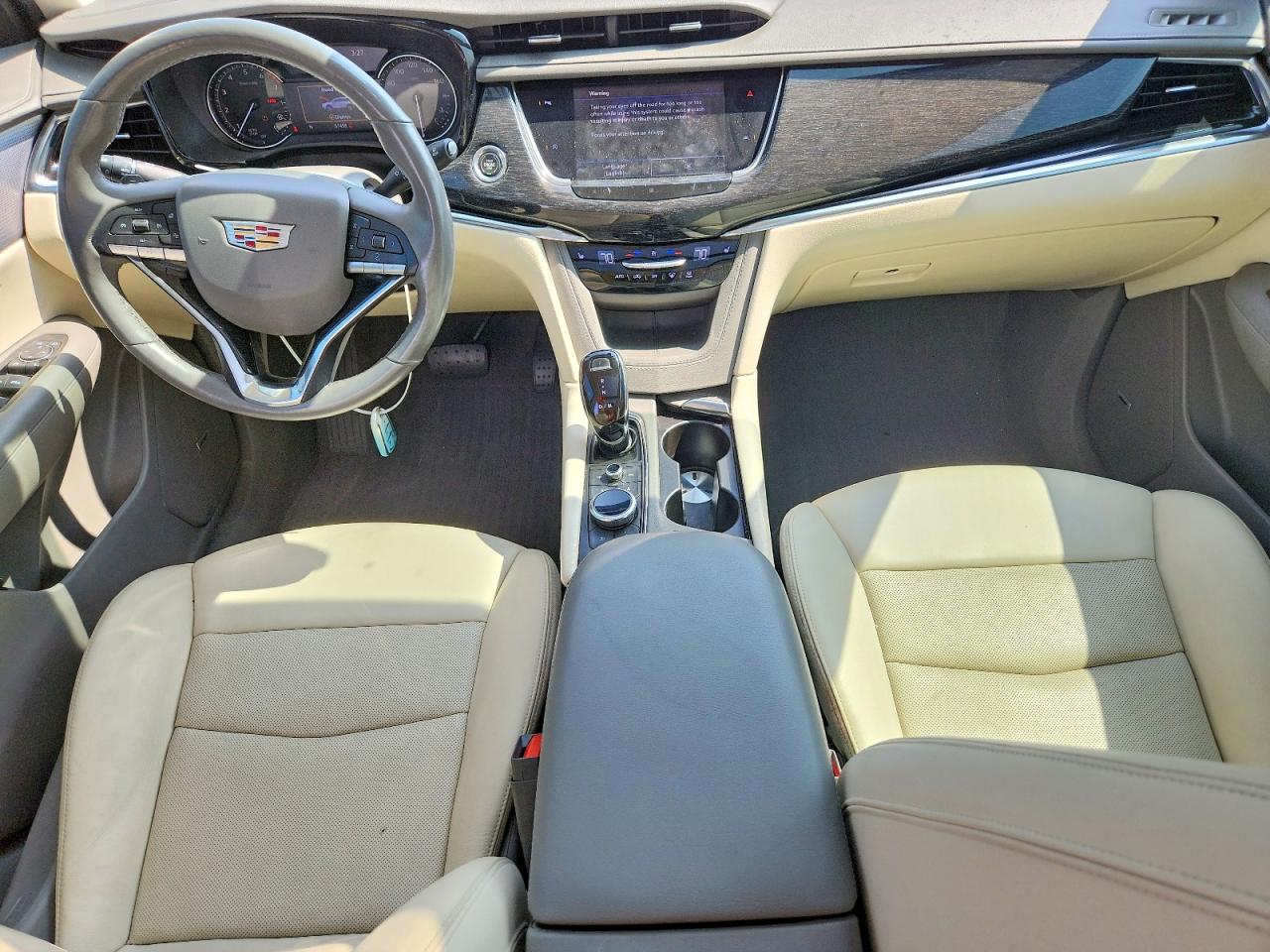 Cadillac XT6 Premium Luxury