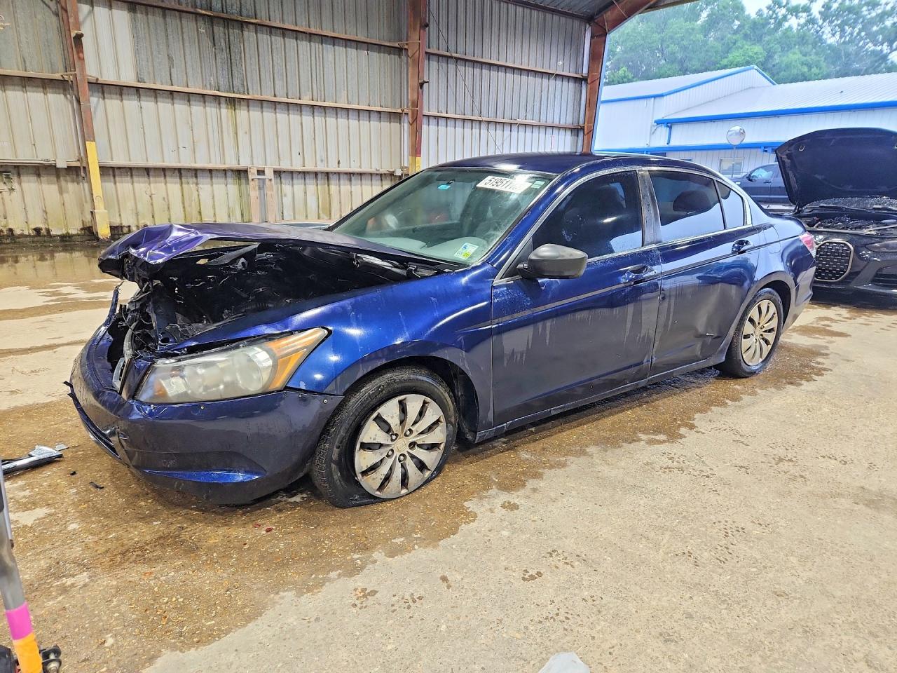 Salvage Honda Accord Image