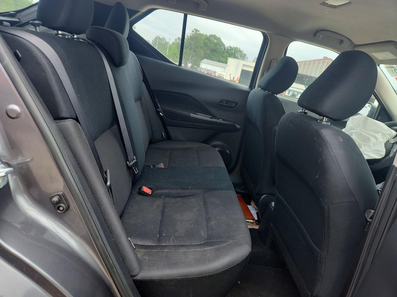 Nissan Kicks S
