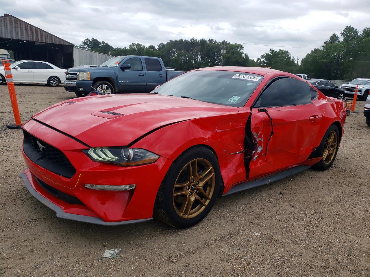 Salvage Ford Mustang Image