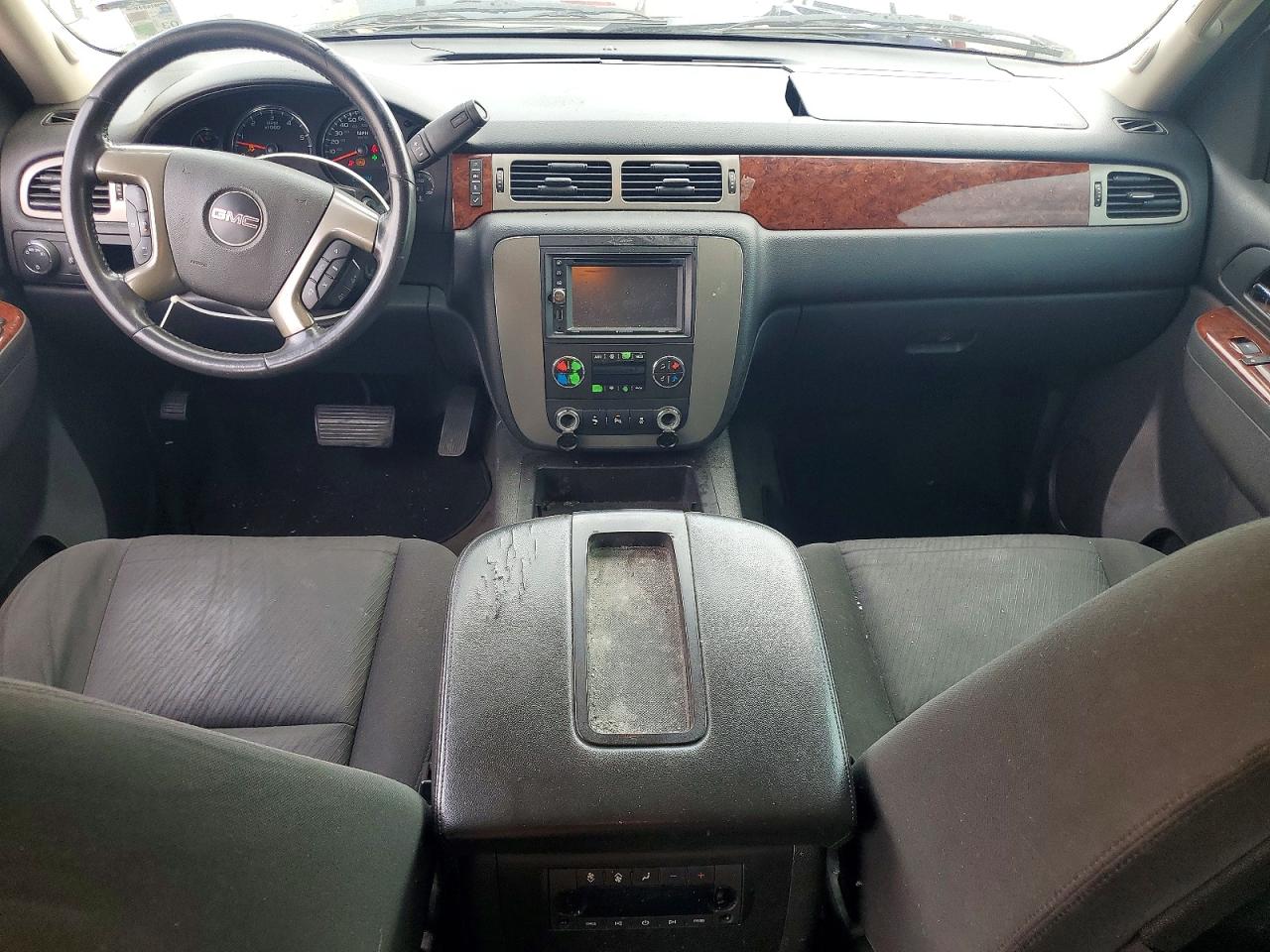 GMC Yukon Sle