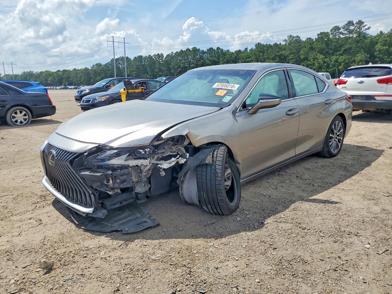 Salvage Lexus Es Image