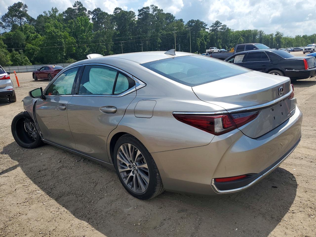 Lexus Es Base