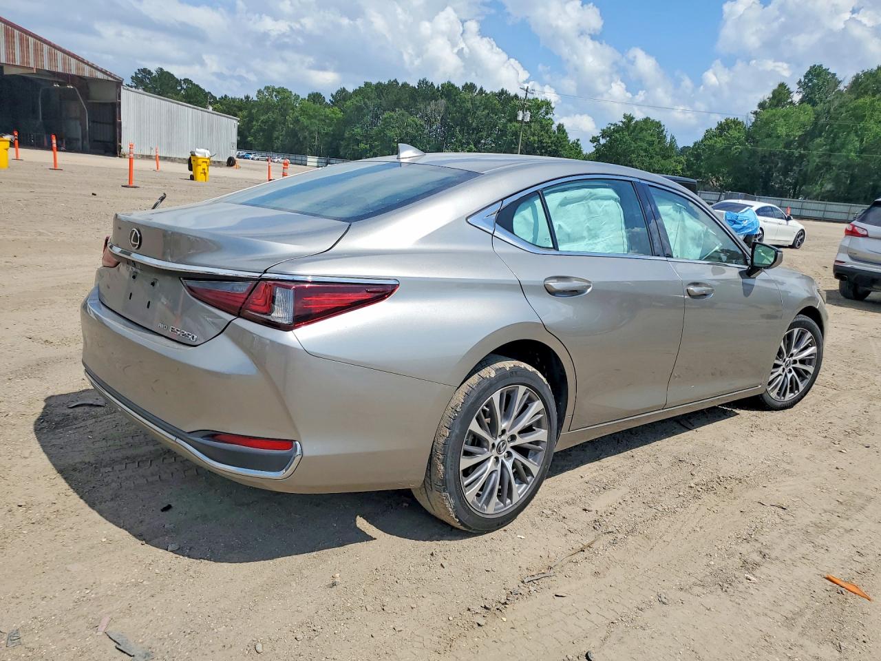 Lexus Es Base