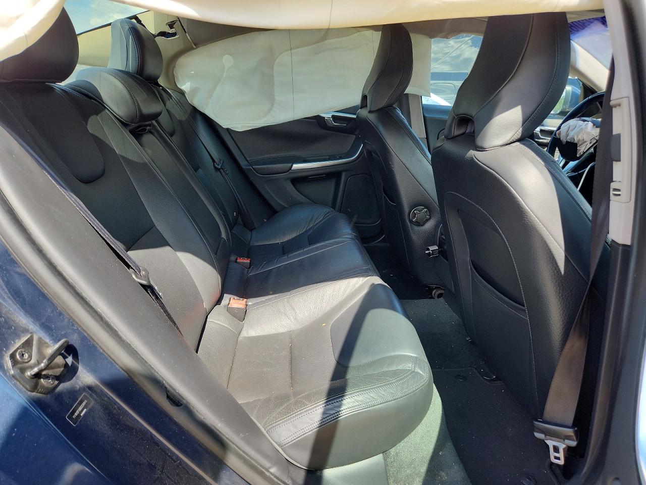 Volvo S60 T5