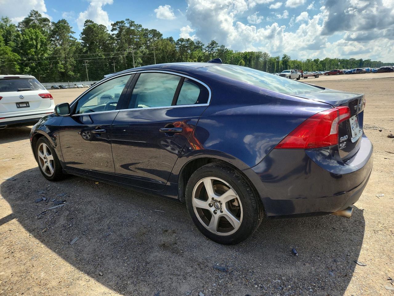 Volvo S60 T5