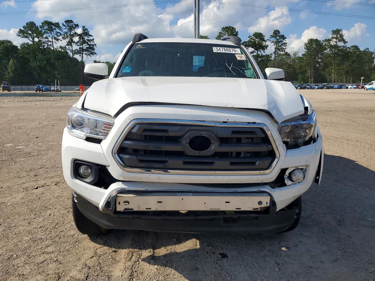 Toyota Tacoma Sr5 V6
