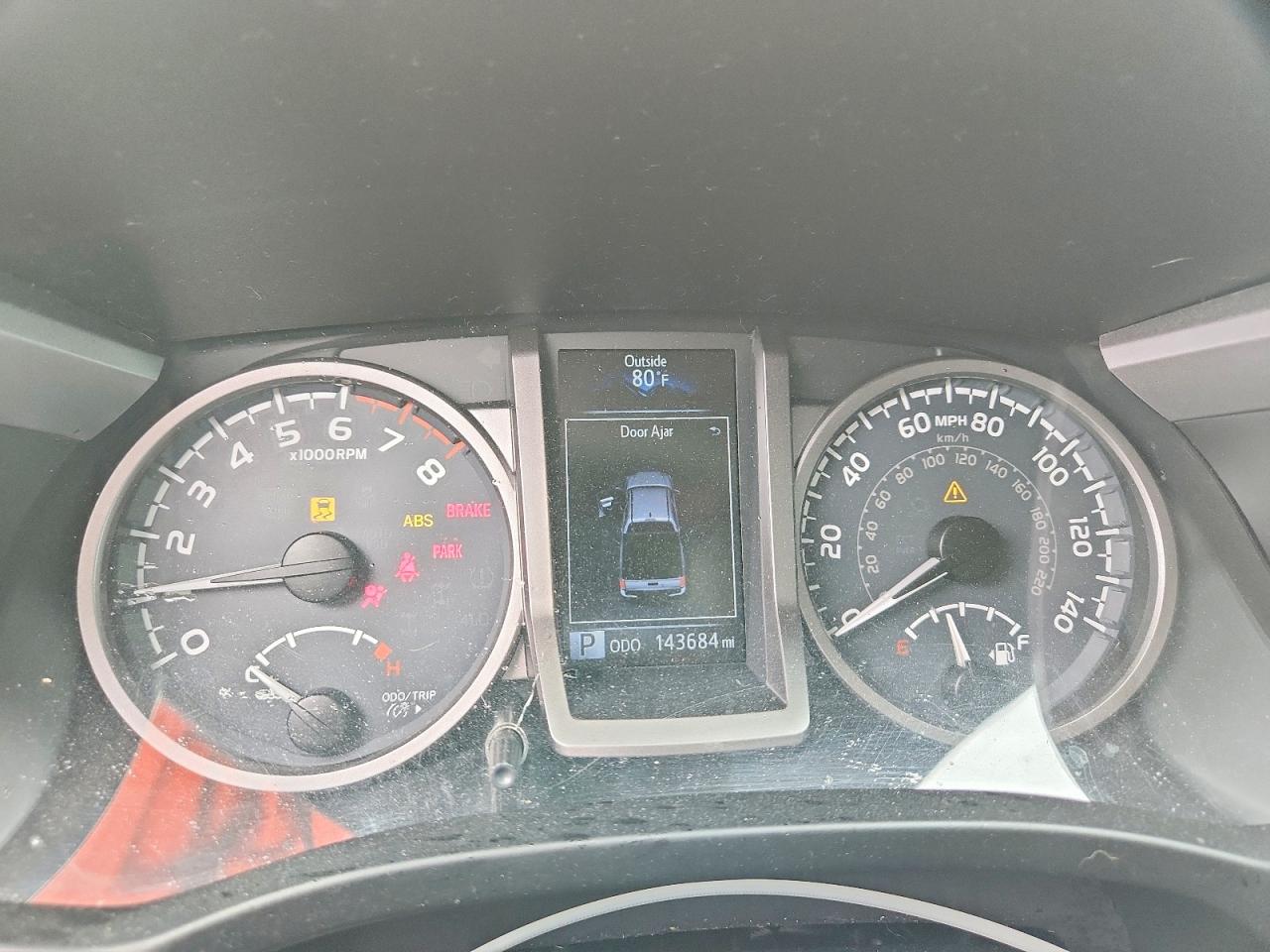 Toyota Tacoma Sr5 V6