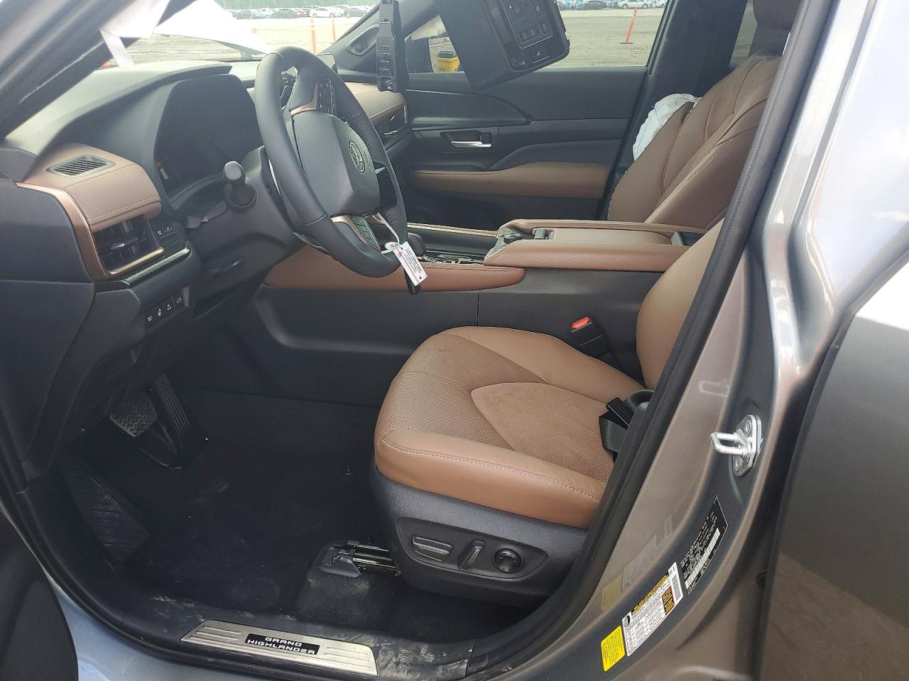 Toyota Grand Highlander Hybrid Max Platinum