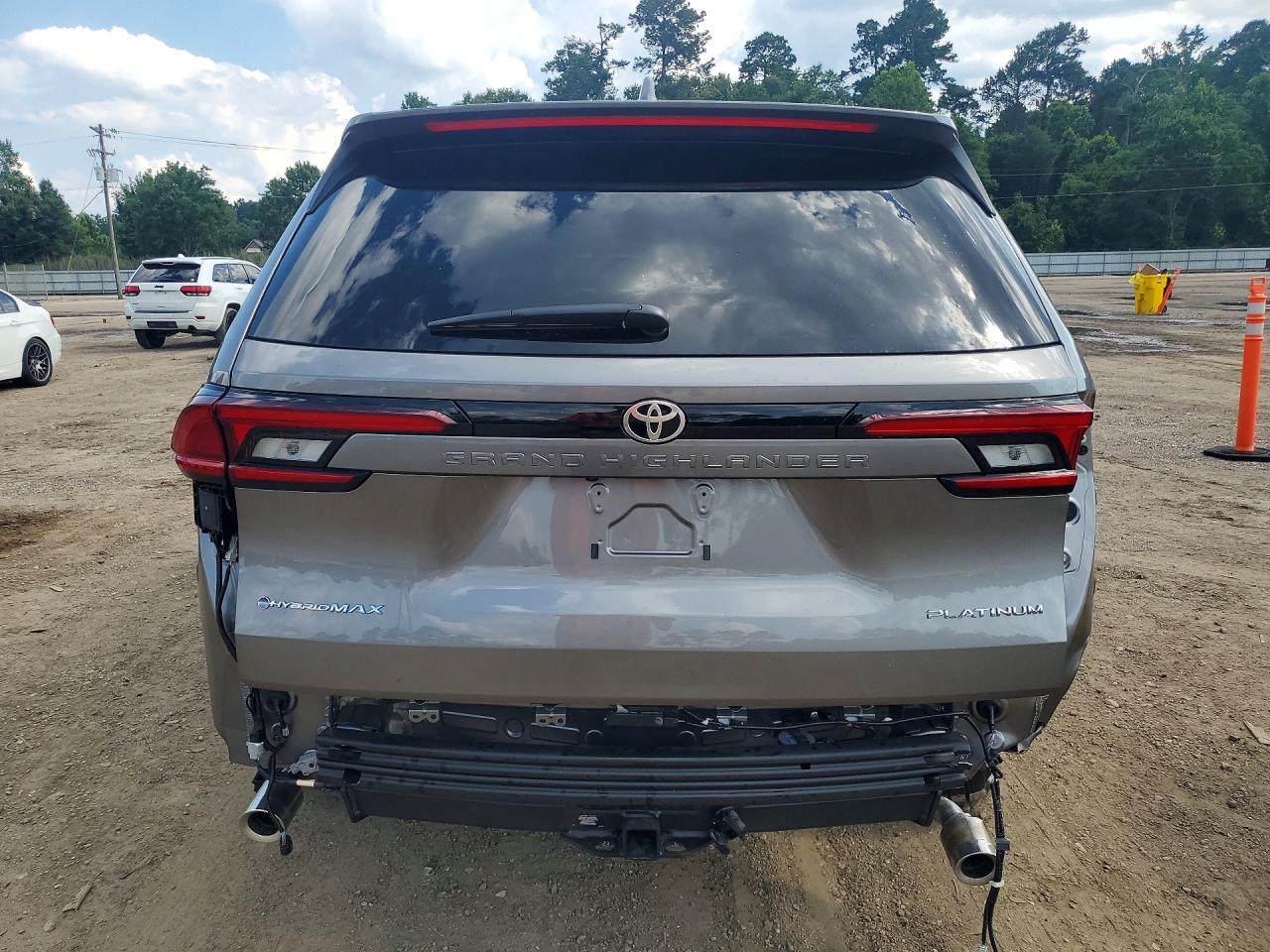 Toyota Grand Highlander Hybrid Max Platinum