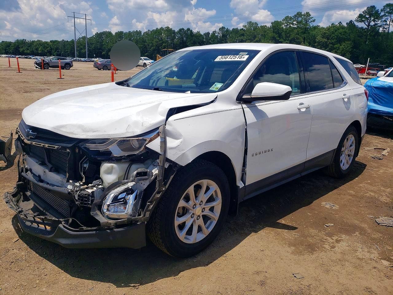 Salvage Chevrolet Equinox Image