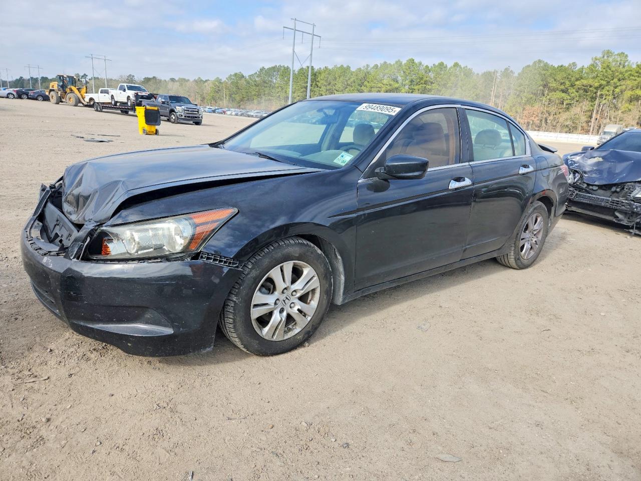 Salvage Honda Accord Image