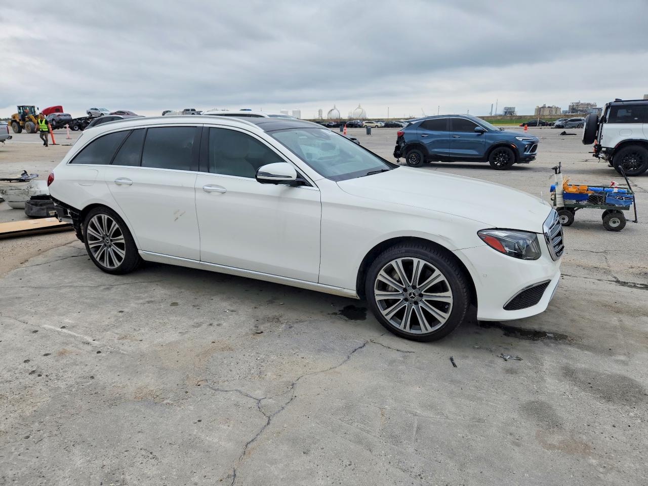 Mercedes-Benz E-Class 450 4matic