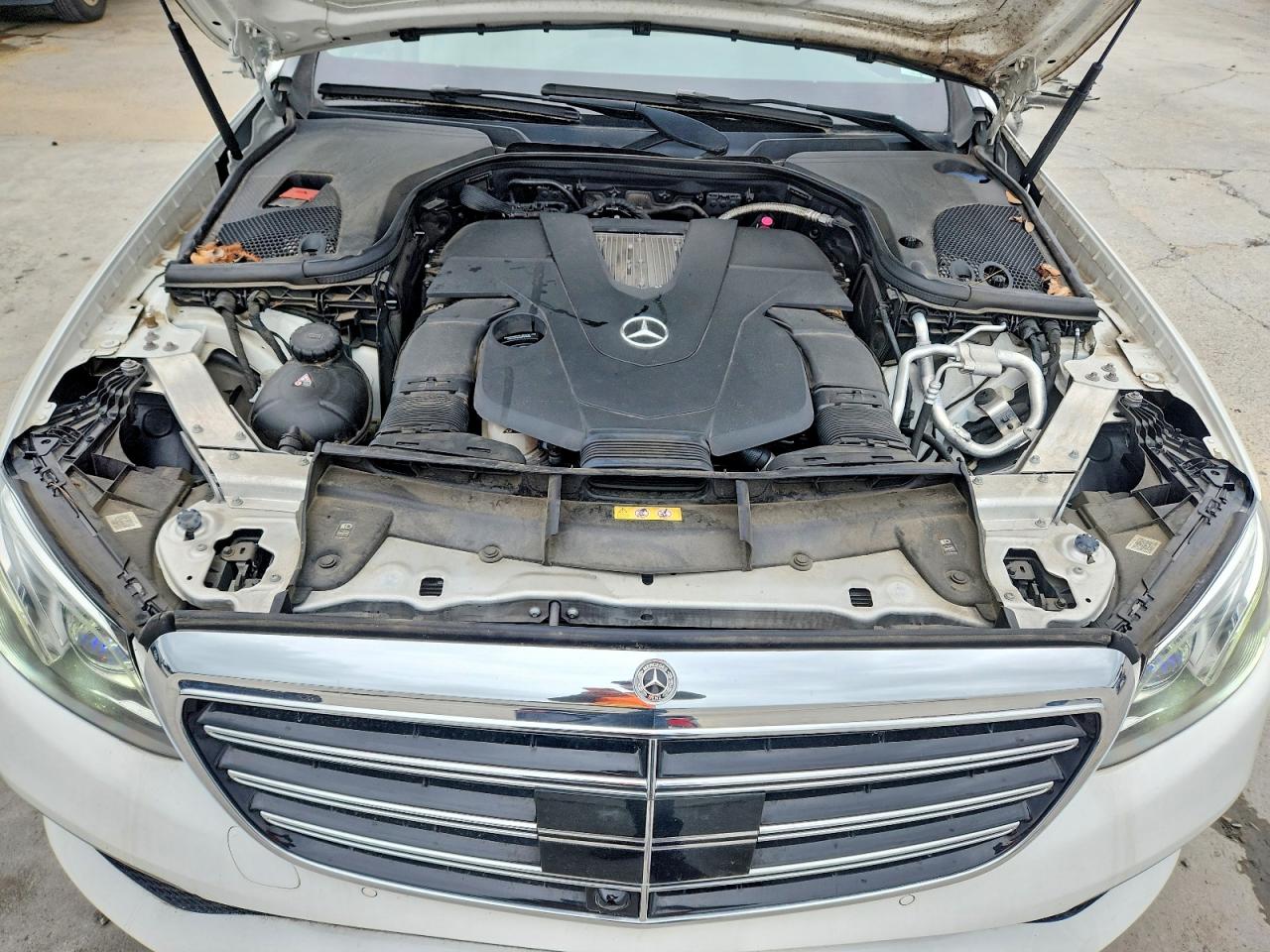 Mercedes-Benz E-Class 450 4matic