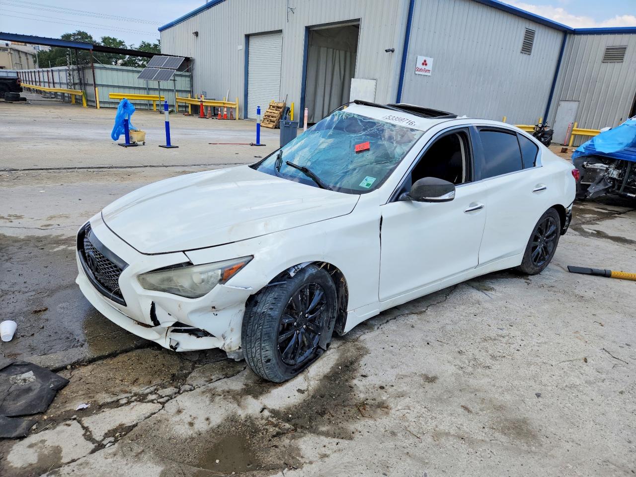 Salvage INFINITI Q50 Image