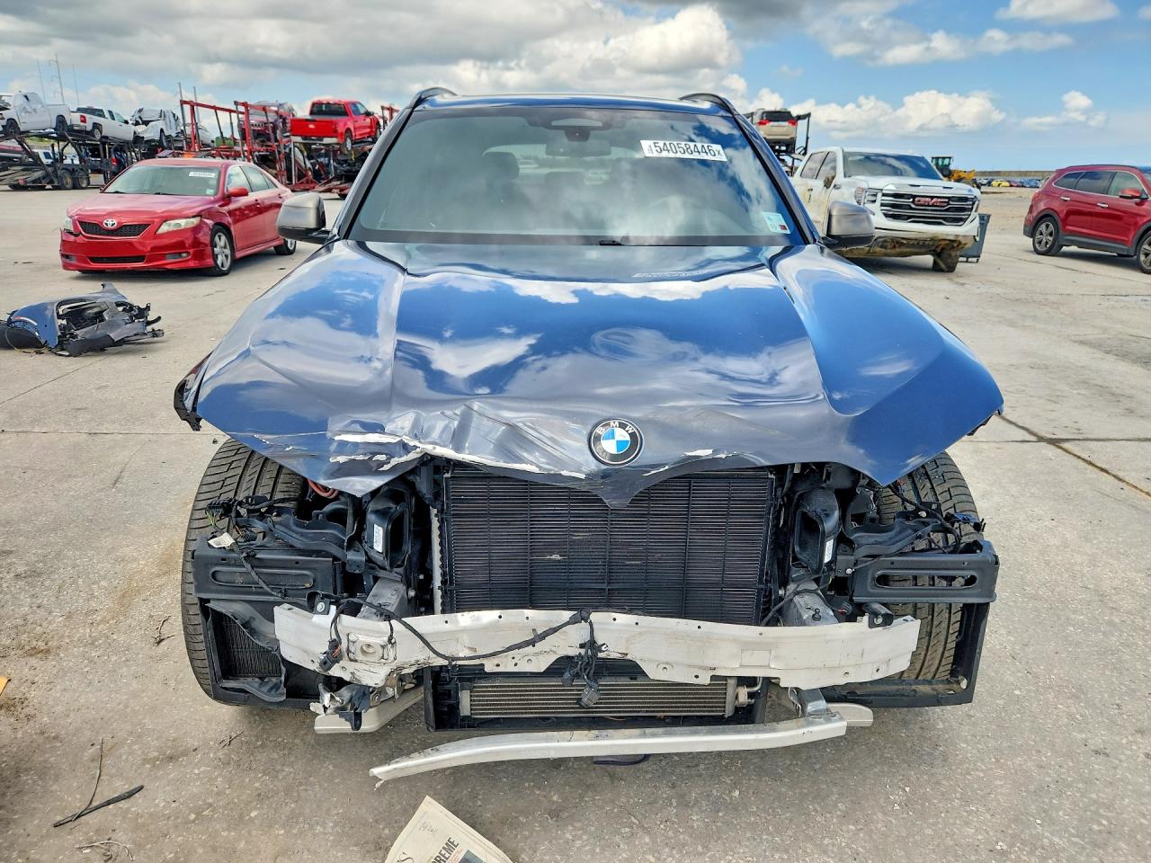 BMW X Series M50i