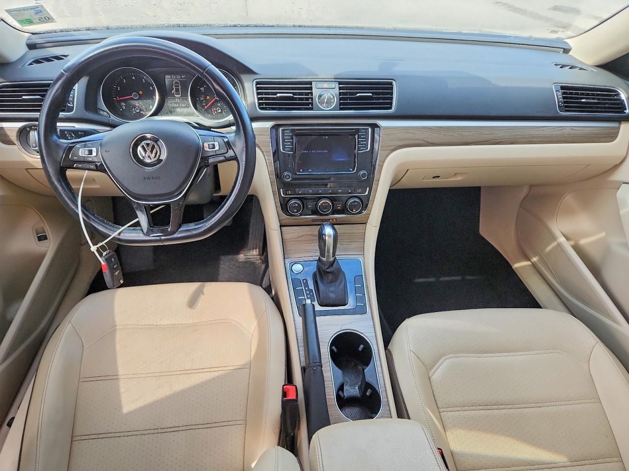 Volkswagen Passat Se