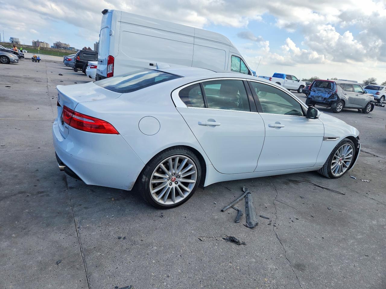 Jaguar XE
