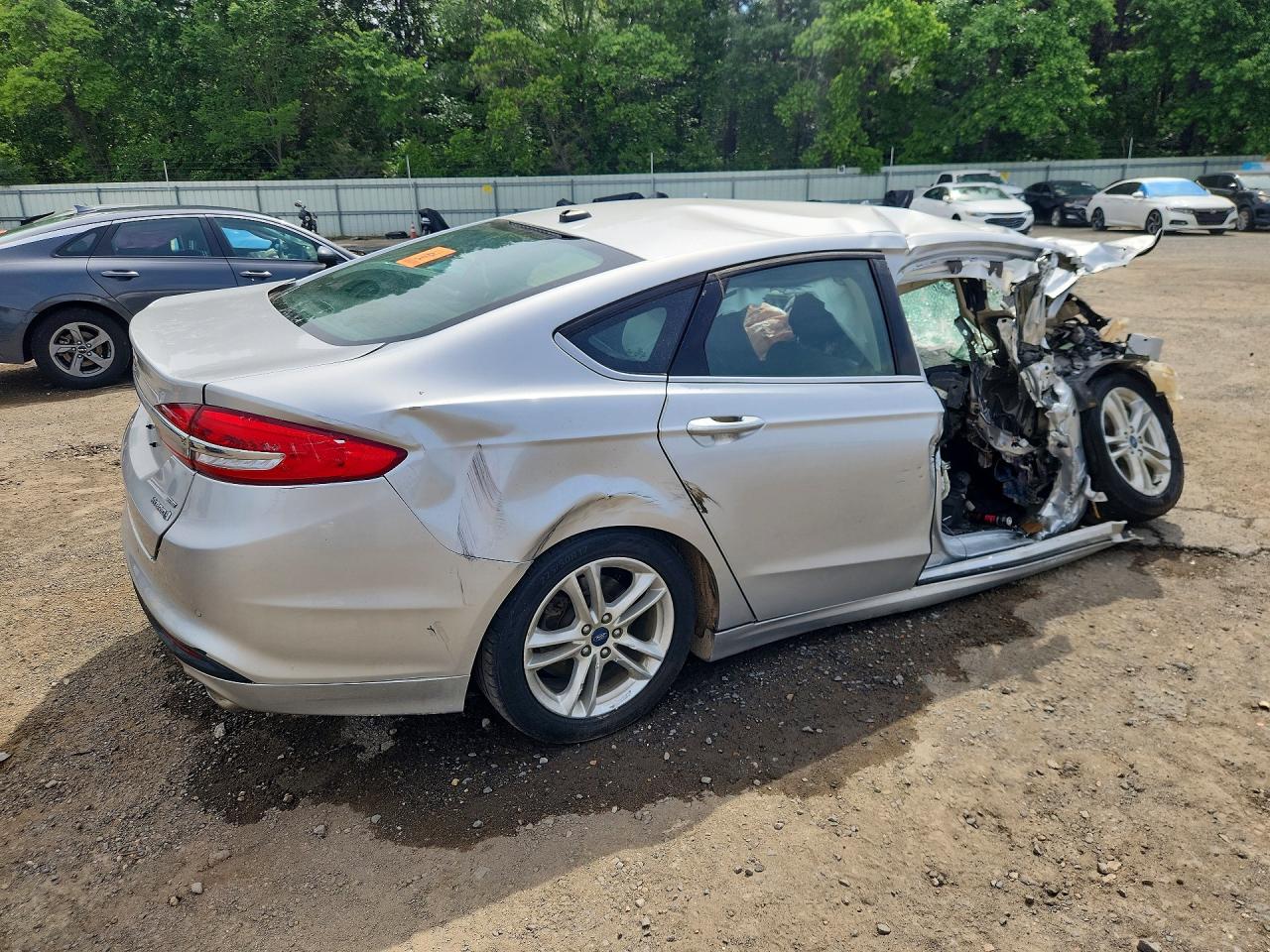 Ford Fusion Se Hybrid