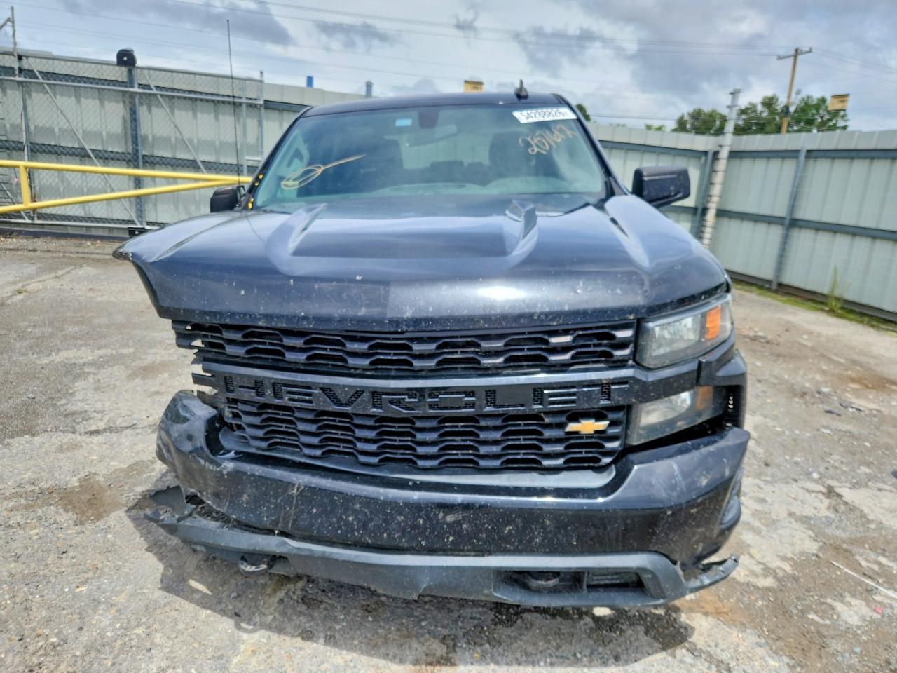 Chevrolet Silverado C1500 Custom