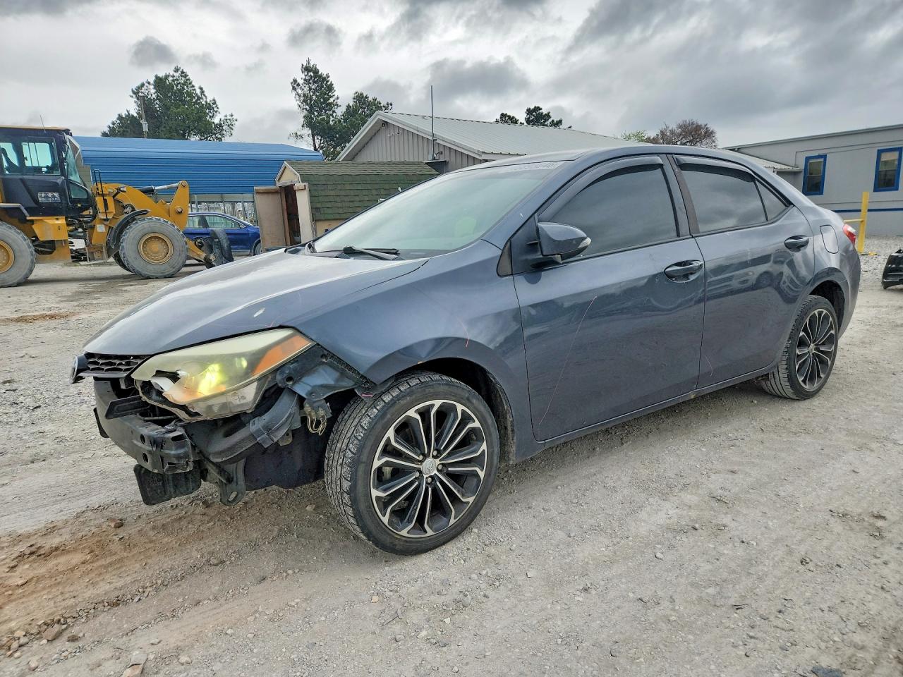 Salvage Toyota Corolla Image
