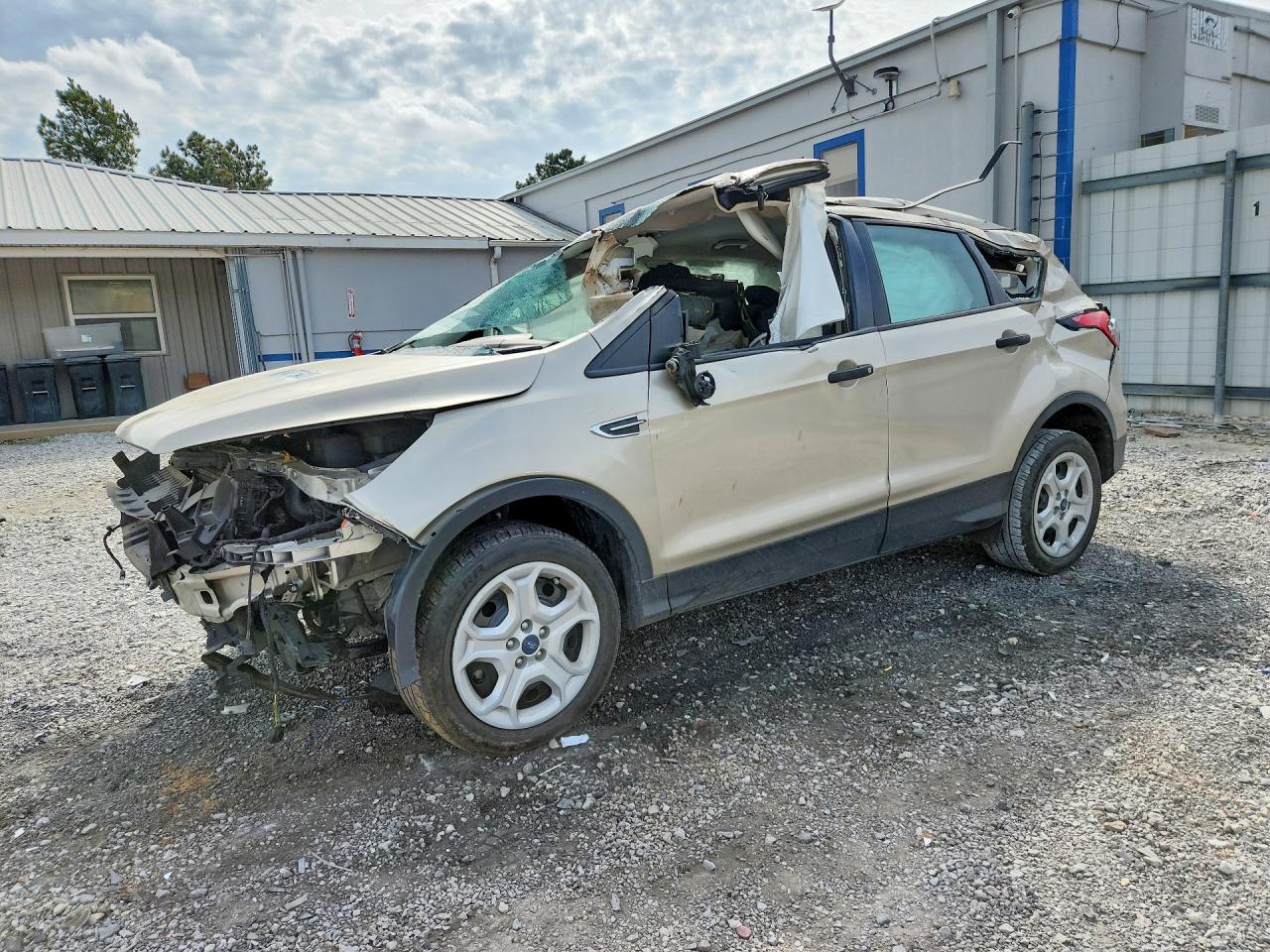 Salvage Ford Escape Image