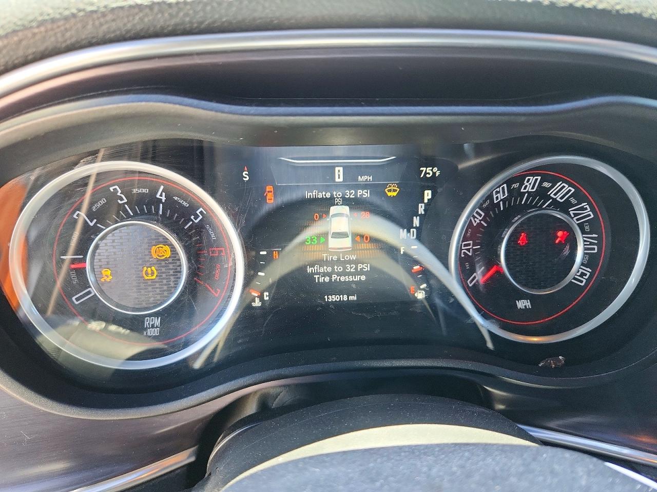 Dodge Challenger Sxt