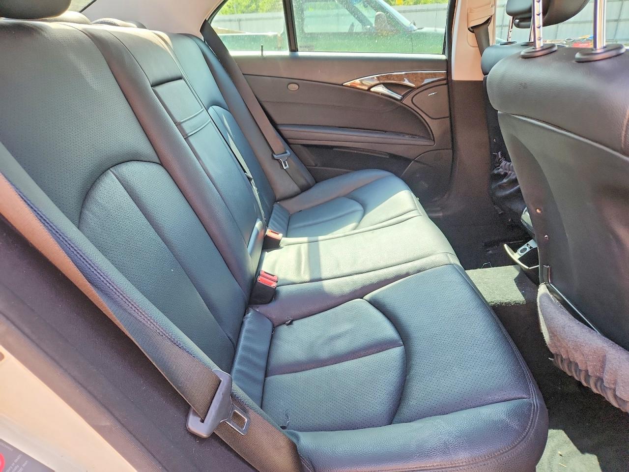 Mercedes-Benz E-Class 350