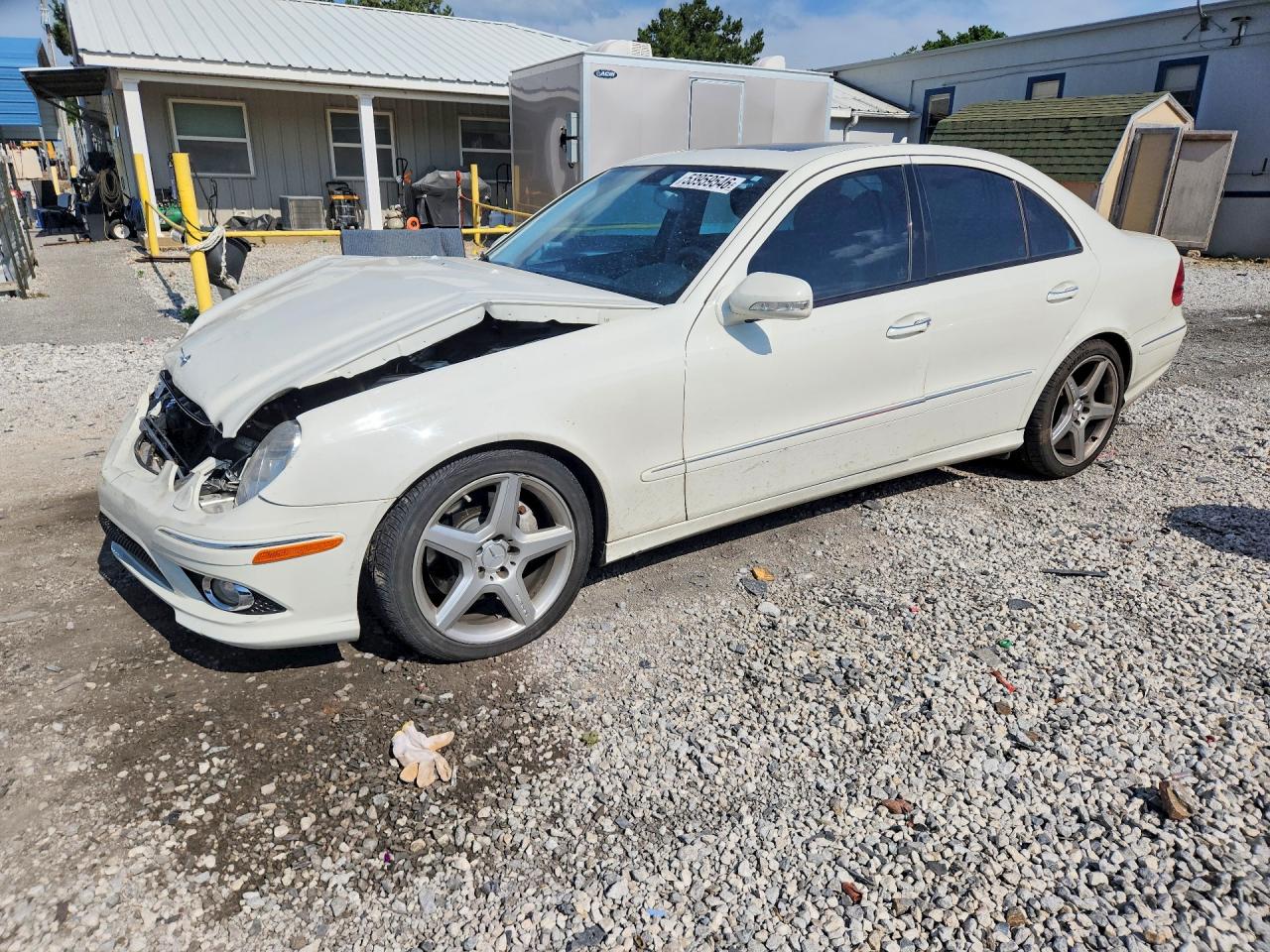 Salvage Mercedes-Benz E-Class Image