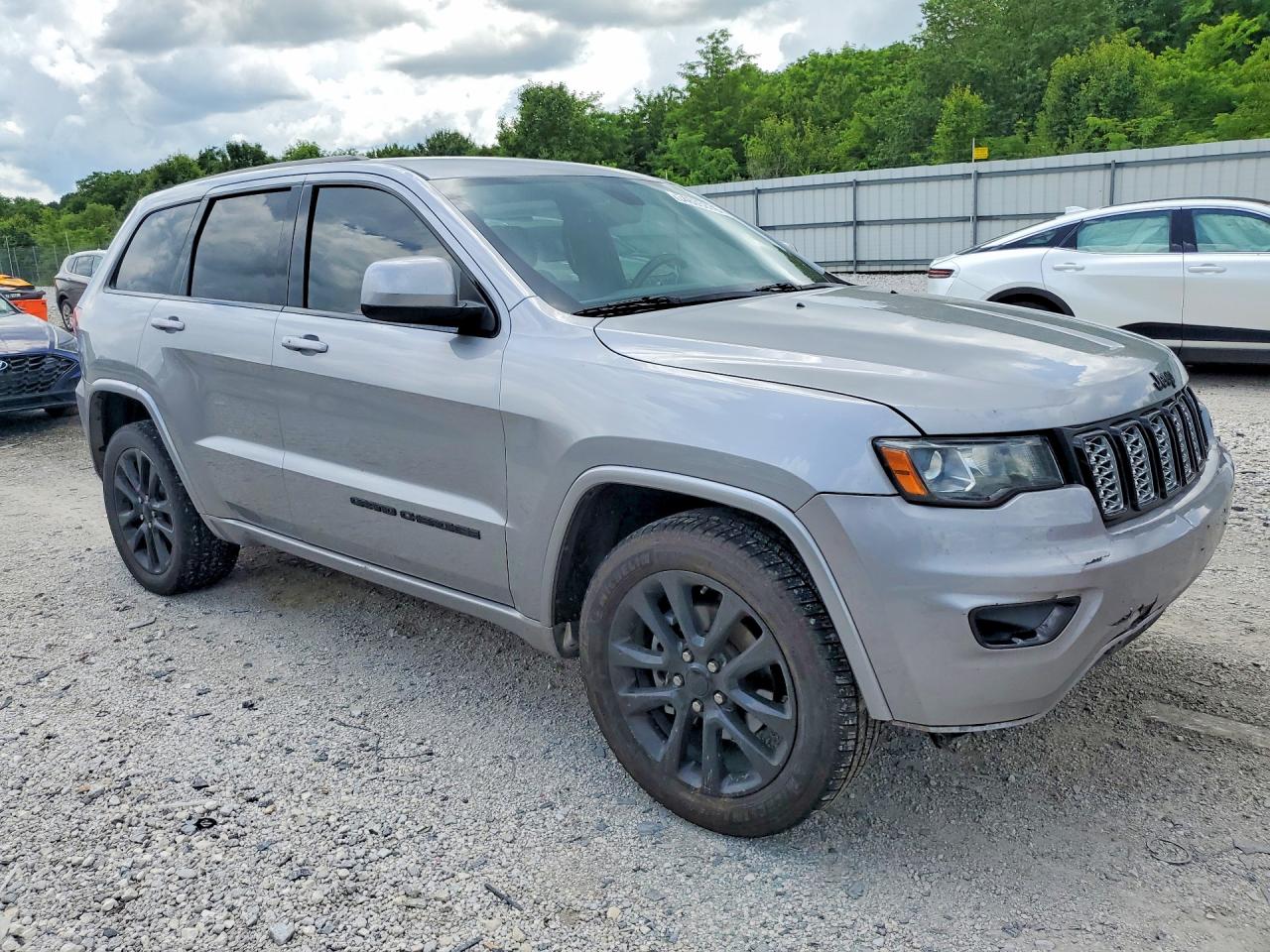 Jeep Cherokee Laredo