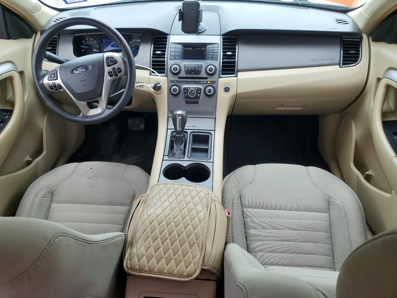 Ford Taurus Se