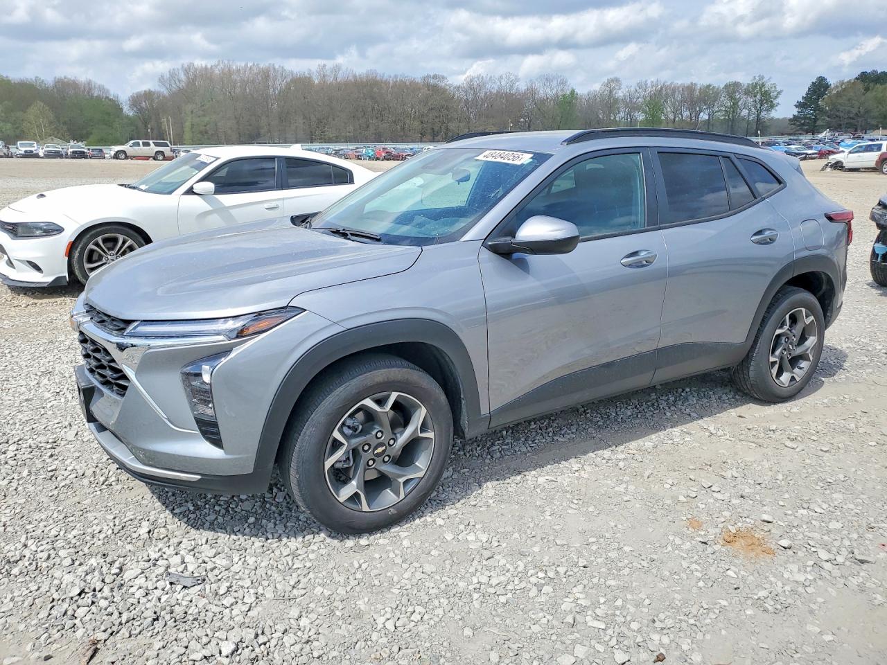 Salvage Chevrolet Trax Image