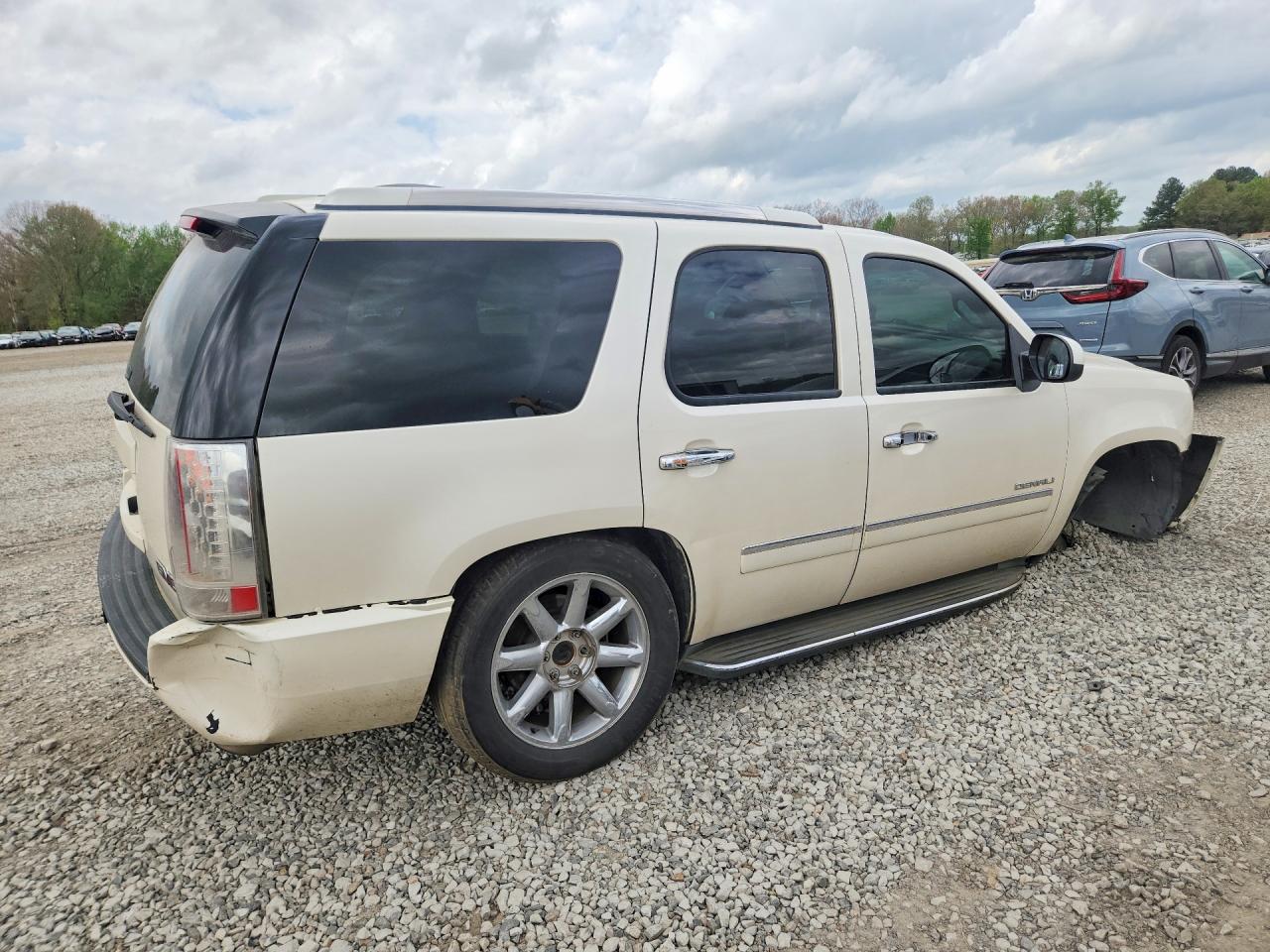 GMC Yukon Denali