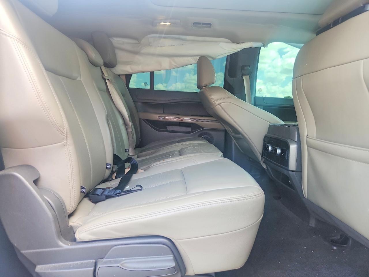 Ford Expedition Max Xlt